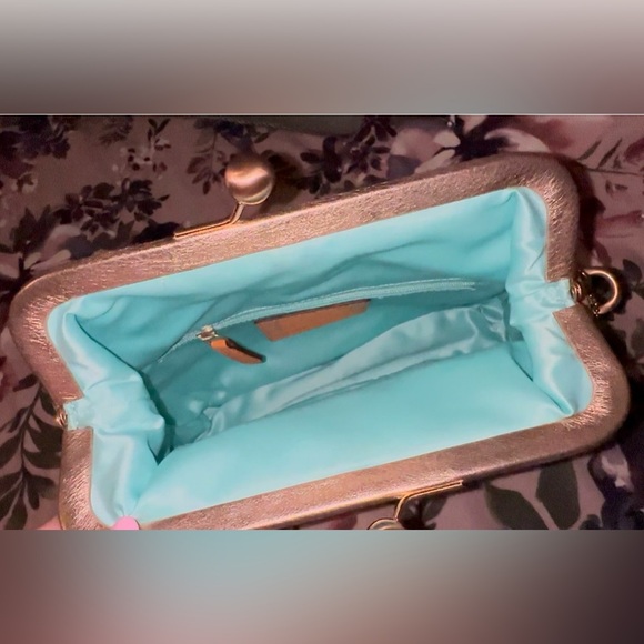 COACH Raffia & Leather Handbag - Picture 6 of 6